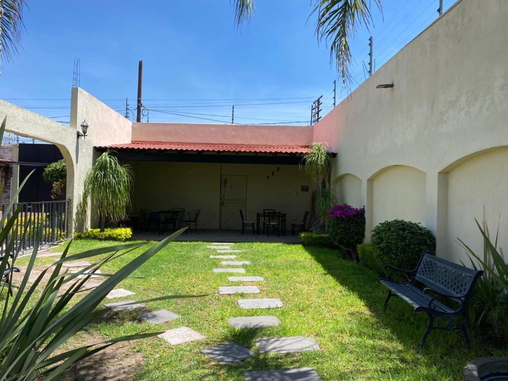 Estancia Santa Fe Celaya  Dış mekan fotoğraf